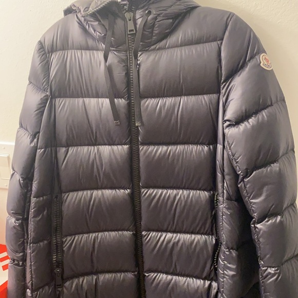 Moncler - Picture 2 of 5